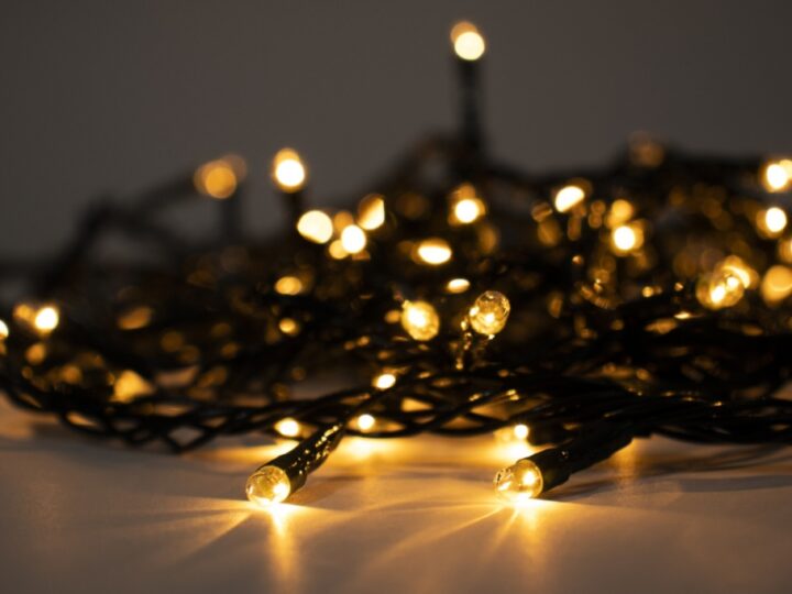 Zapalają się świąteczne światła w uzdrowiskowej gminie Konstancin-Jeziorna