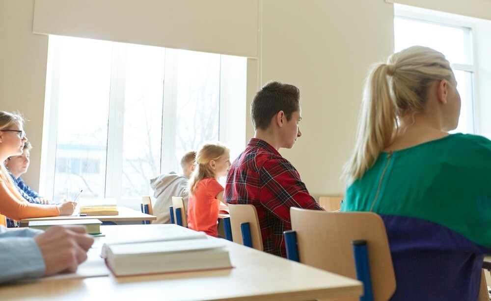 Bezpieczne przejście do szkoły i walka z hejtem: Policjantka edukuje dzieci w Gliniance