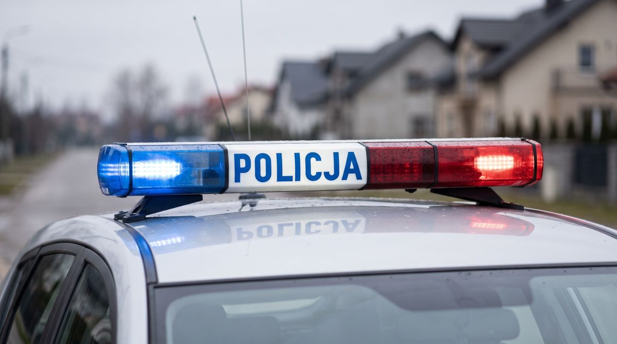 Znicz 2026”: Policja zadba o bezpieczeństwo przy cmentarzach i na drogach